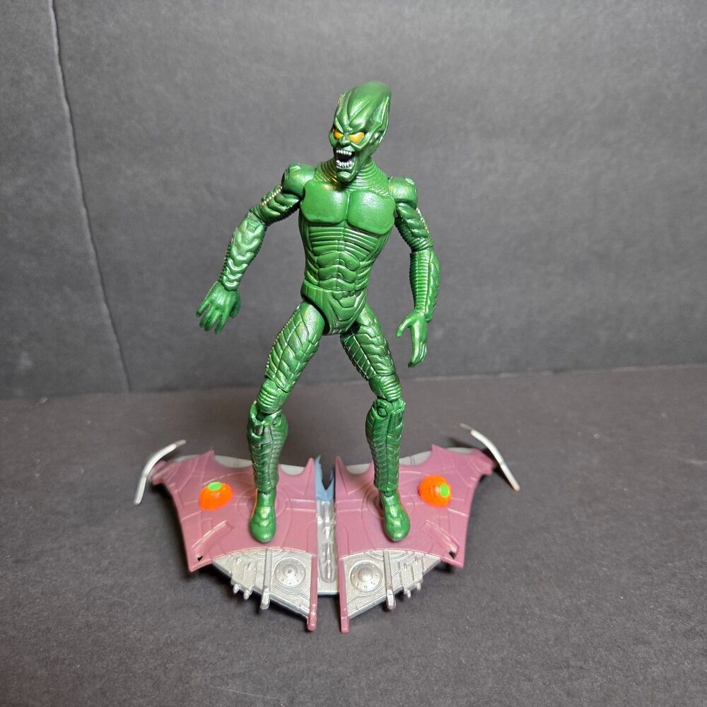 Spider-Man 3 Green Goblin 5" Hasbro 2006 Battle Glider Pumpkin